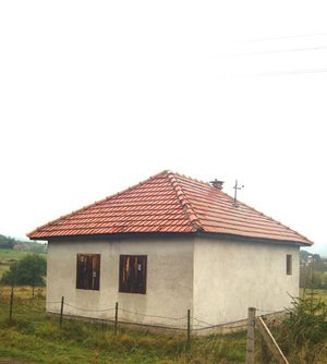 Mesdžid u selu Krće.jpg